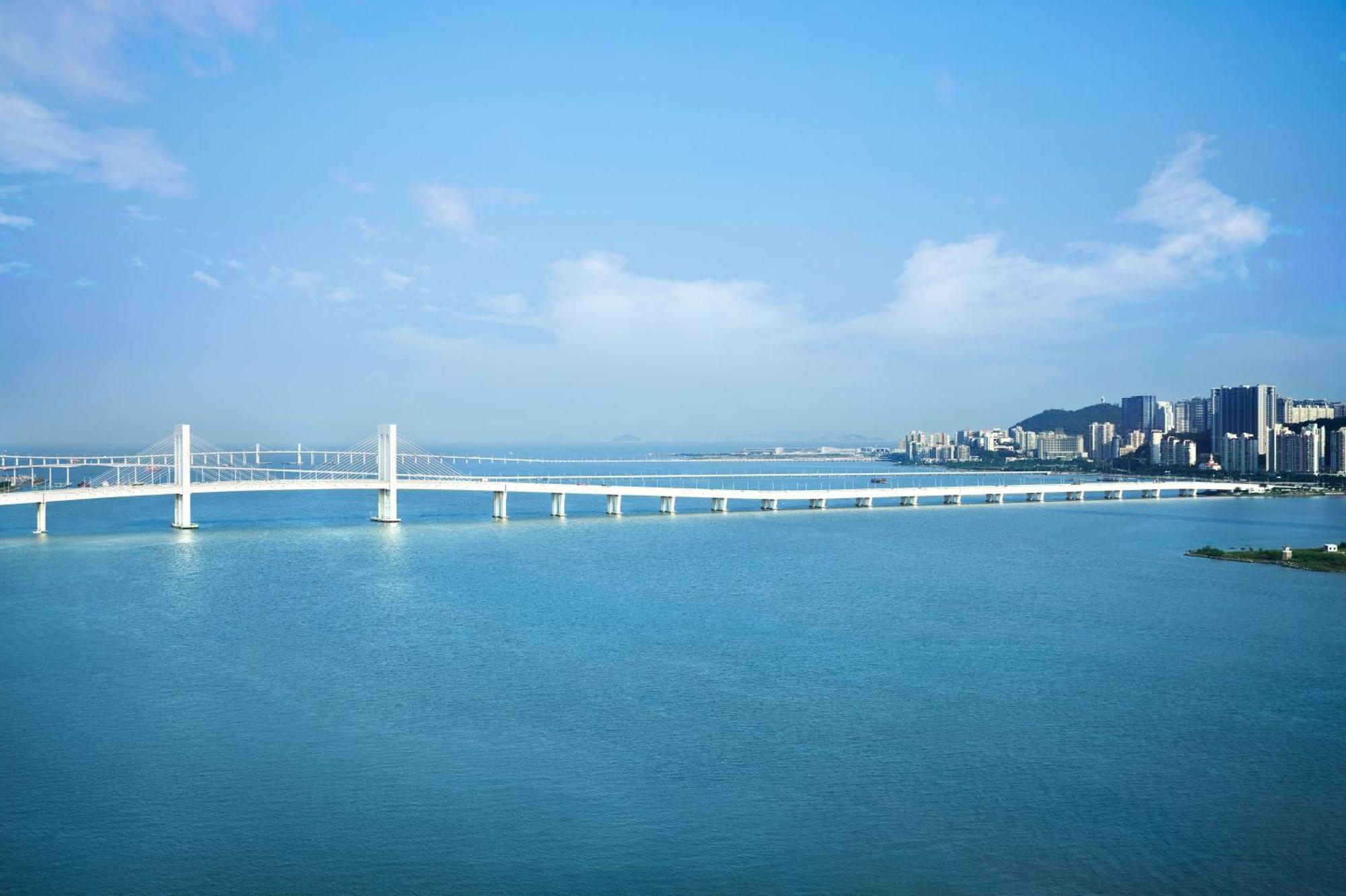 Sheraton Zhuhai Hotel Exterior photo